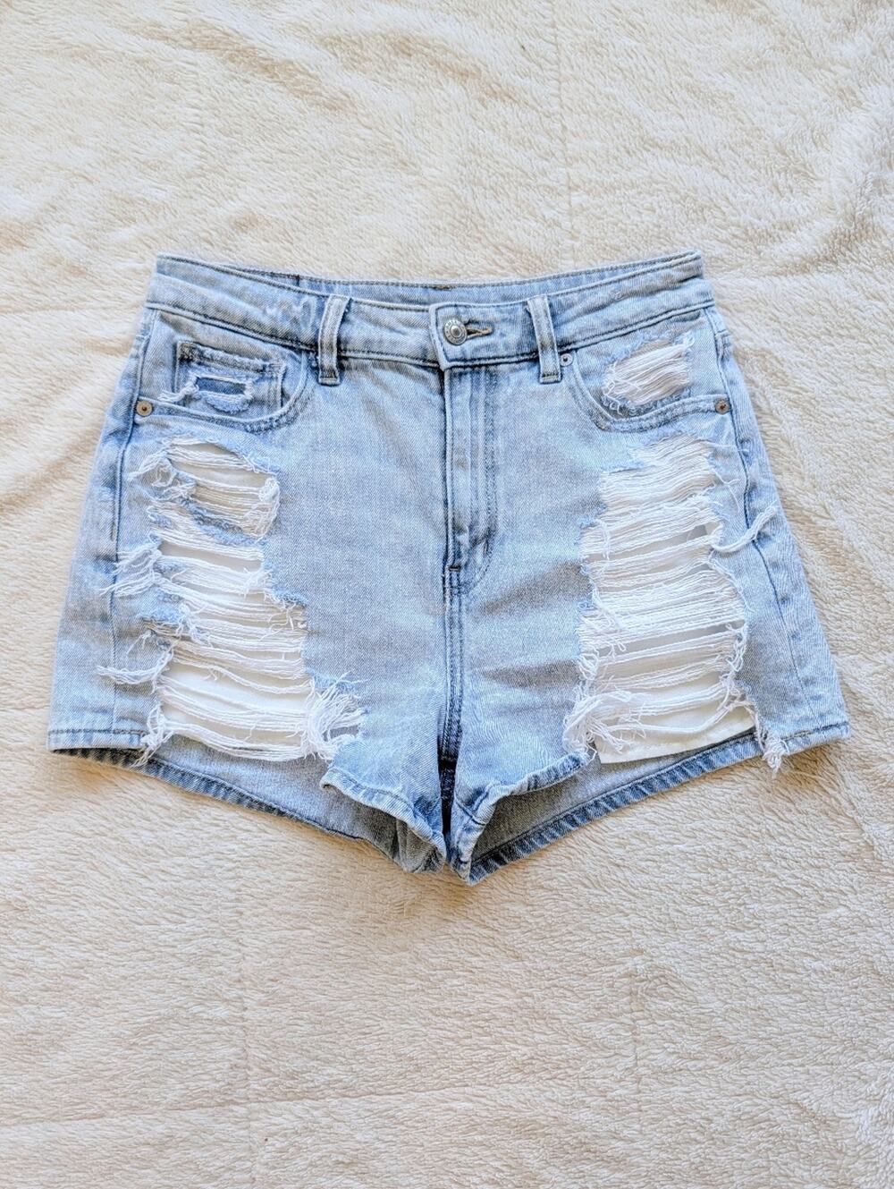 American Eagle Ultra Distressed Mom Shorts